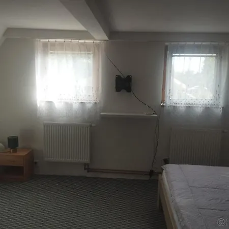 Chata بيت ضيافة